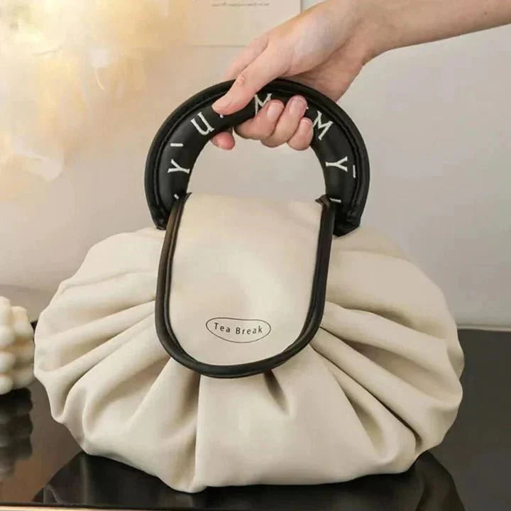 Travel The essential beauty set practical and chic | Kalsten