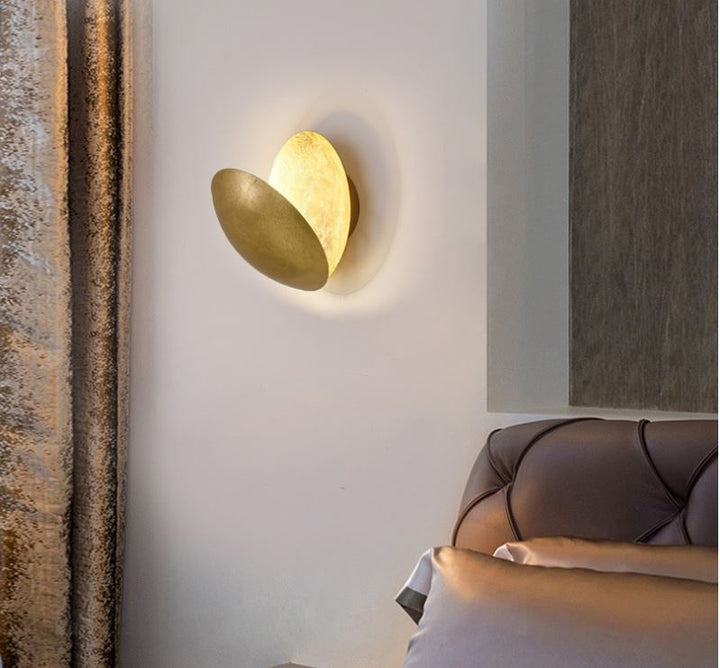 Elegant Lunar Eclipse Wall Lamp | Noxord