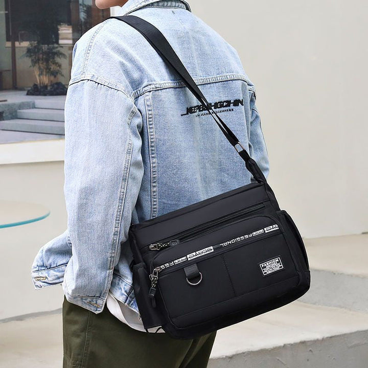 Men's messenger bag with multiple pockets | Kalsten