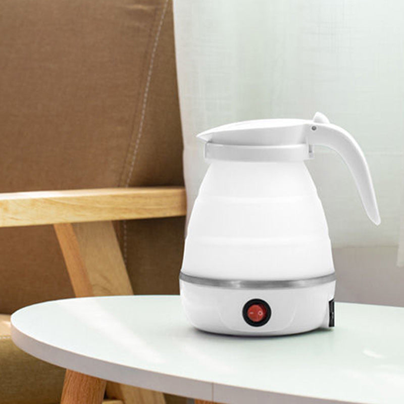 Portable silica gel travel pitcher with universal plug | Kalsten