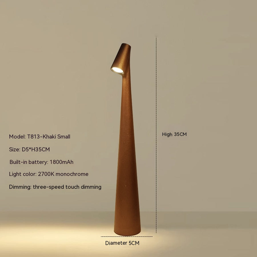 Table Lamp Modern Red Metal LED Light | Noxord