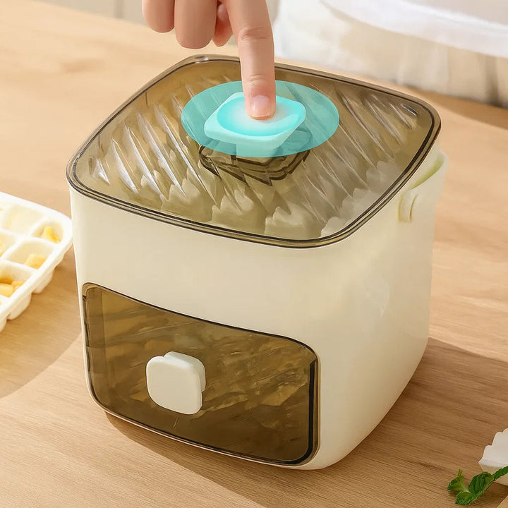 FreezeNinja — Perfect ice cubes at the push of a button for stress-free refreshment and impeccable freshness! | Kalsten