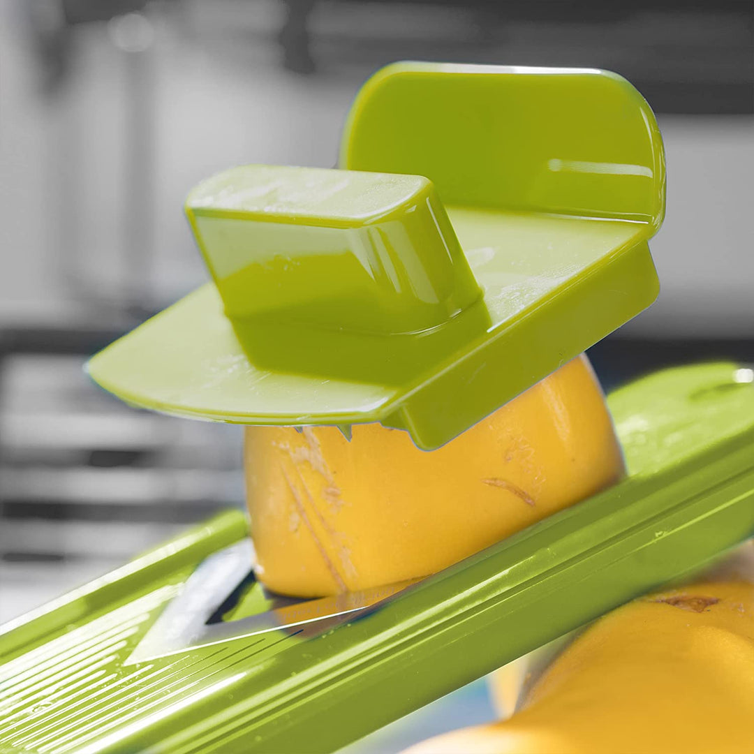 Multifunctional Vegetable Cutter