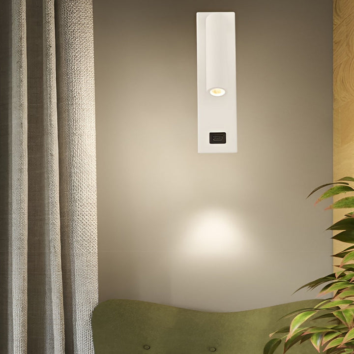 ArtiLicht Luxury Wall Lamp with Adjustable LED and USB Charging Port Noxord