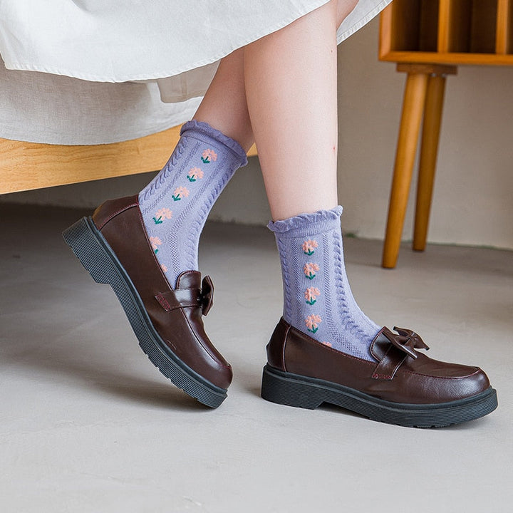 Kalsten | 5 Pair Vintage Flower Embroidery Socks