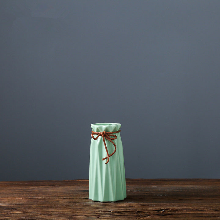 Stylish decorative vase Kalsten