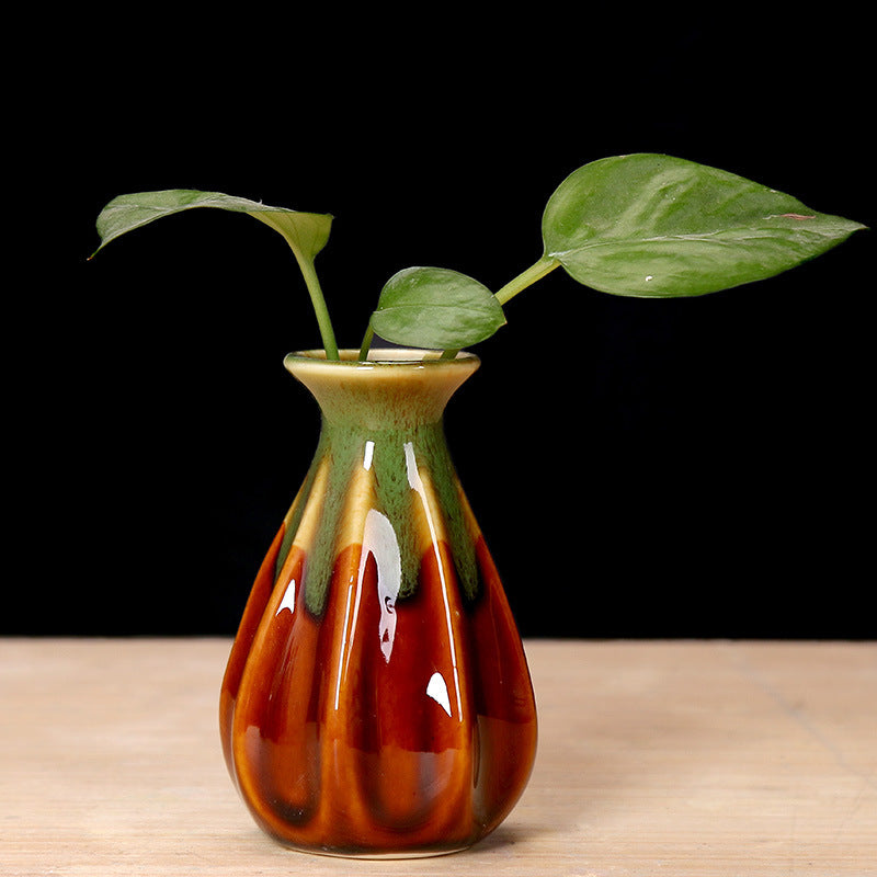 Elegant Handcrafted Ceramic Flower Vase Kalsten