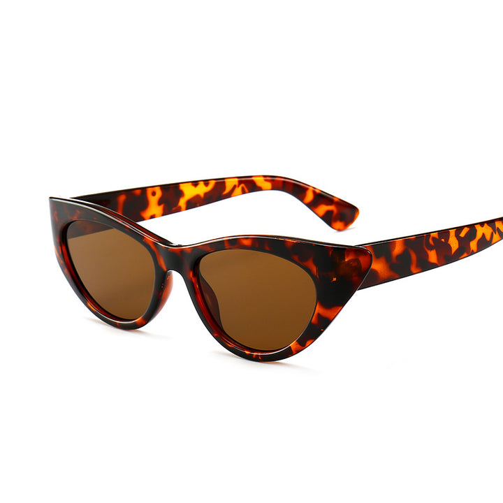 Cat-Eye Frame Sunglasses with Enhanced UV Protection Kalsten