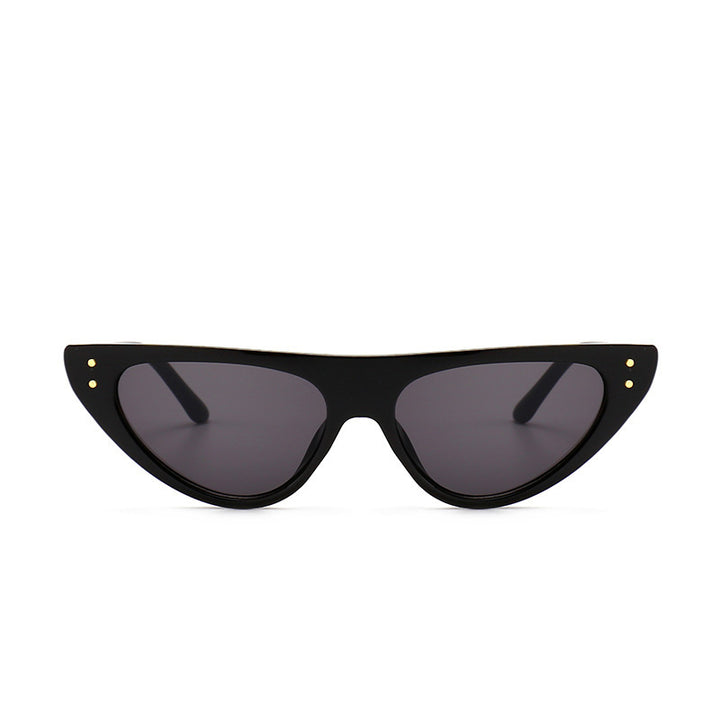 Chic Cat-Eye Sunglasses with Elevated Design Kalsten