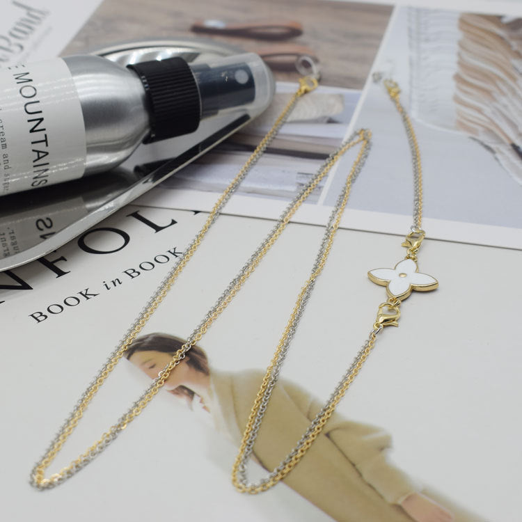 Dual-Layered Floral Pendant Necklace Kalsten