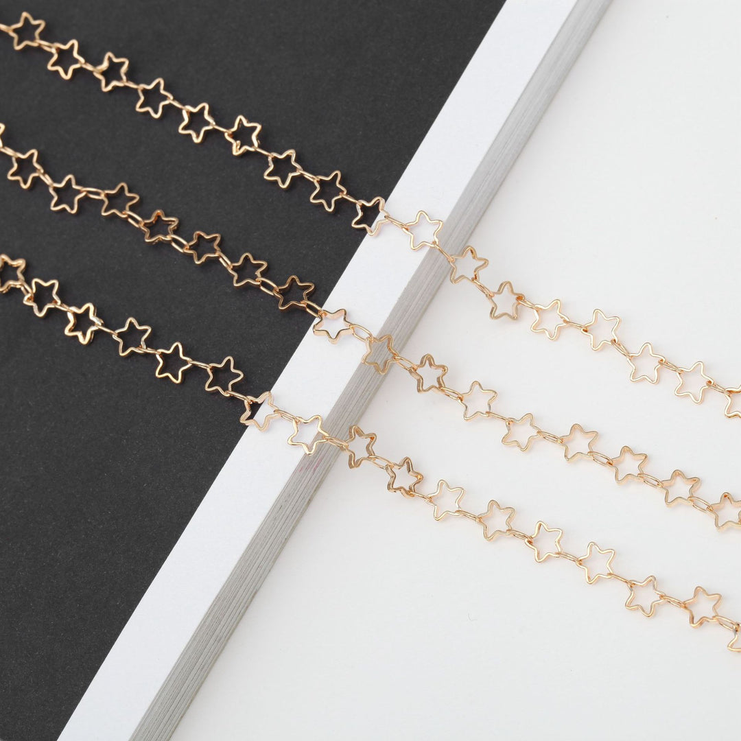 Star-Decorated Eyewear Chain Kalsten