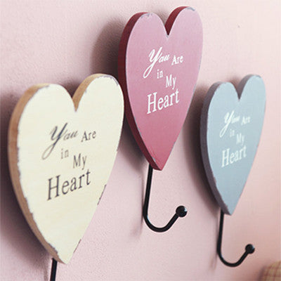 Heart-shaped Decorative Wall Organizer
