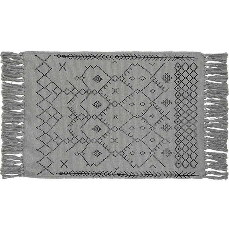 Flat-woven entrance and living room rug with Moroccan diamond jacquard and decorative fringes Kalsten