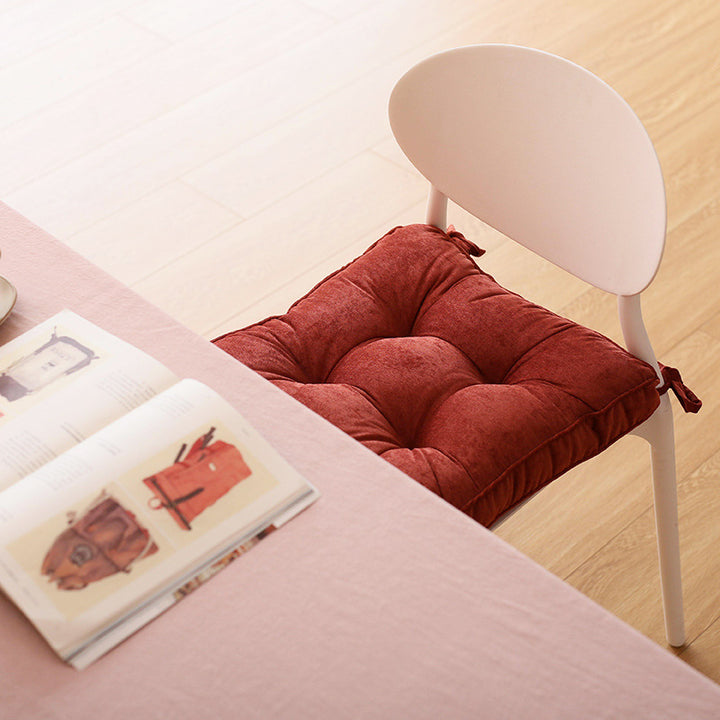 High-quality velvet seat cushion with square tufting and thick padding Kalsten