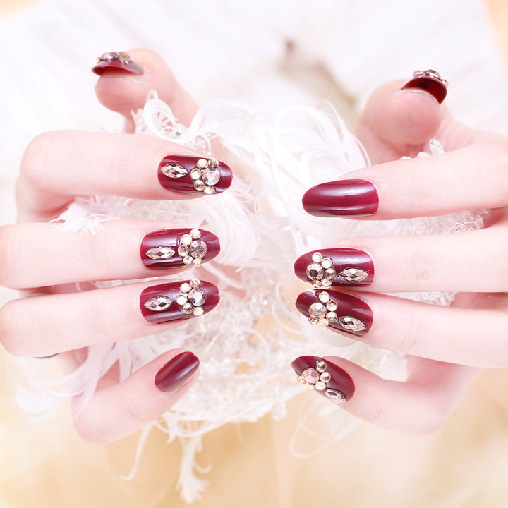Artificial nails with delicate floral decorations Kalsten