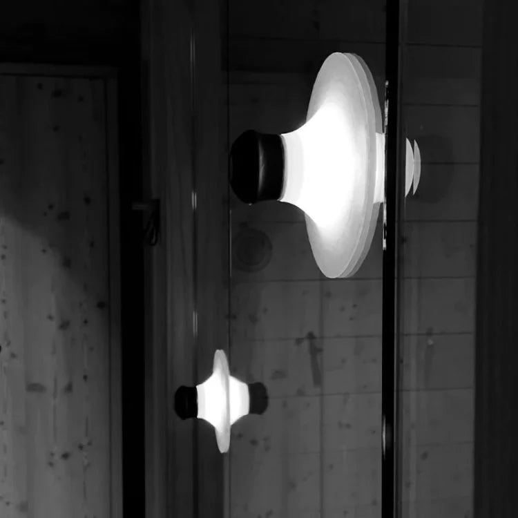 Rechargeable Suction Mount LED Wall Lamp Noxord