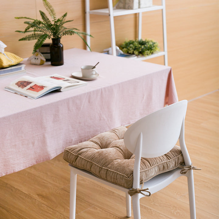 High-quality velvet seat cushion with square tufting and thick padding Kalsten
