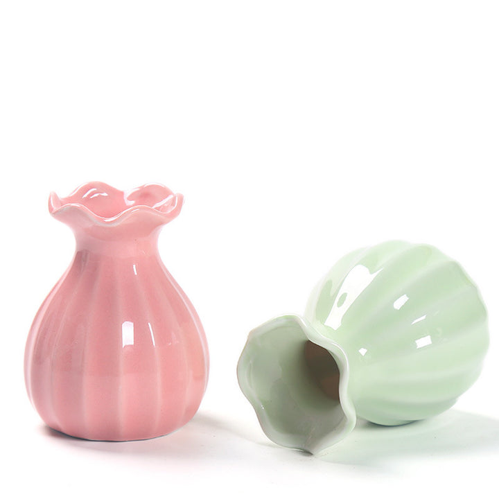 Elegant Curved Ceramic Flower Vase Kalsten