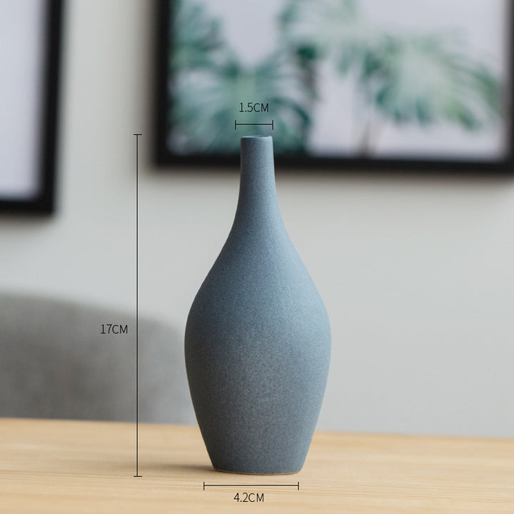 Minimalistic Decorative Vase