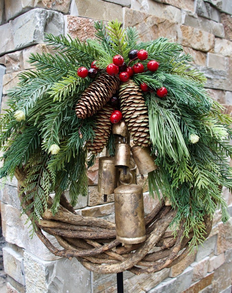 Rustic Boho Christmas Wreath with Pine Cones