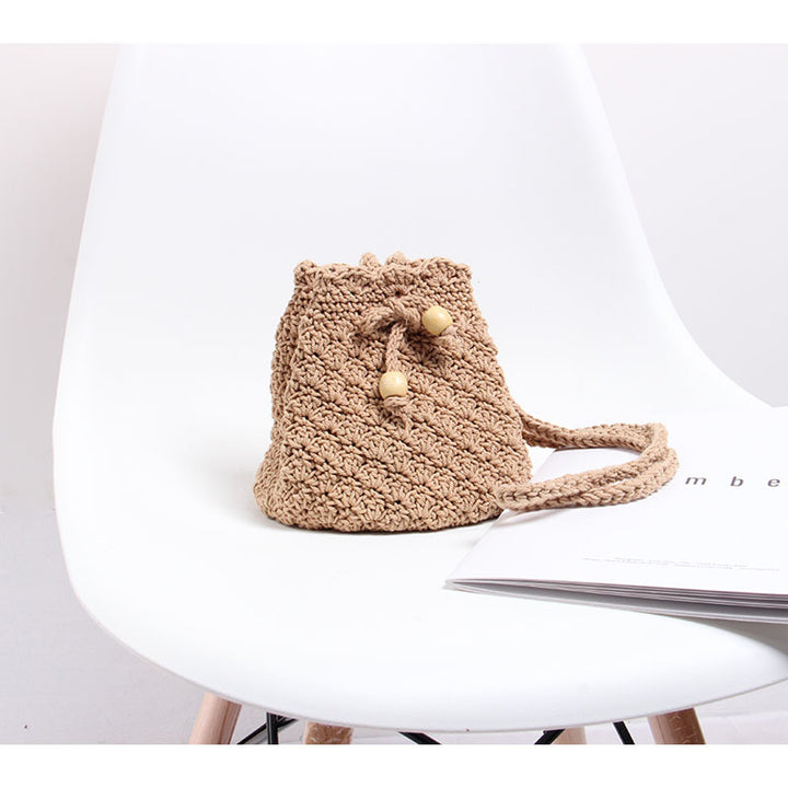 Hand-knotted Shoulder Bag in Modern Boho Style Kalsten