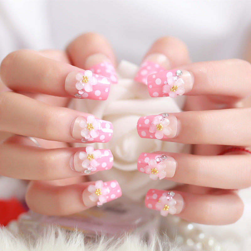 High-quality artificial nails with flower details Kalsten
