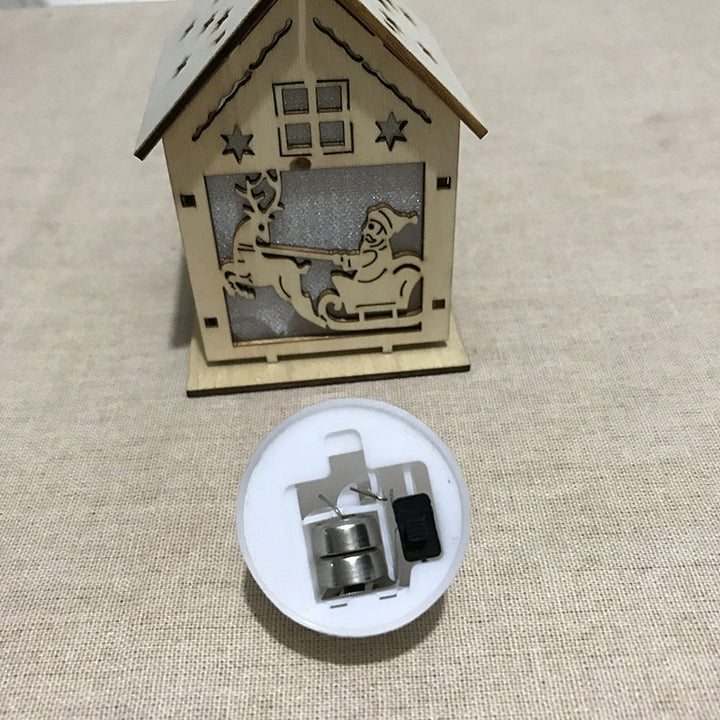 Decorative Wooden Santa House Ornament Kalsten