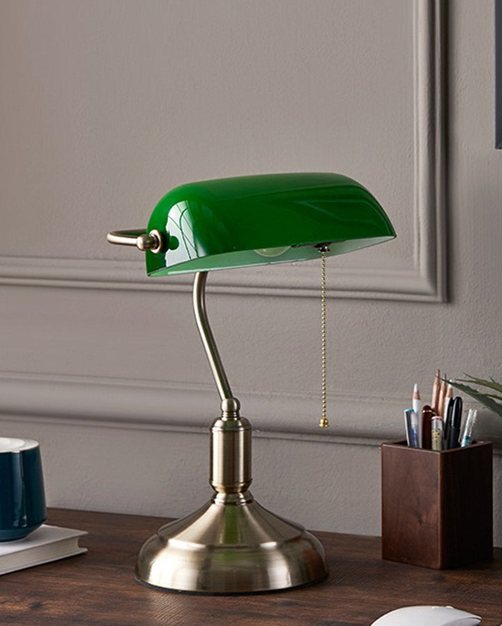 Kalsten | Classic Banker Lamp