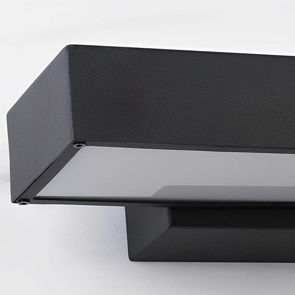Outdoor Motion Sensor Black Rectangle Wall Light | Kalsten