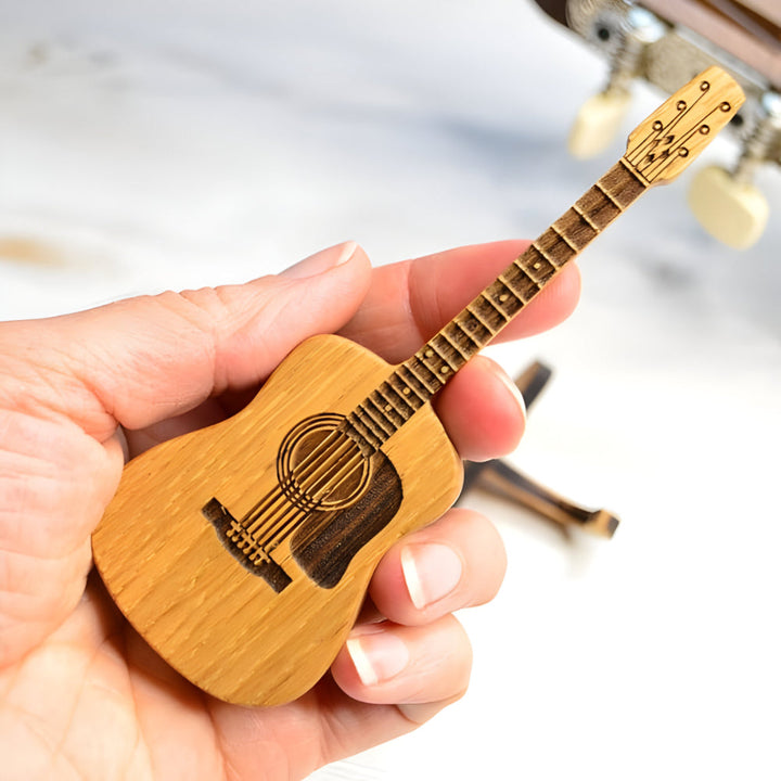 Acoustic guitar pick storage box Noxord