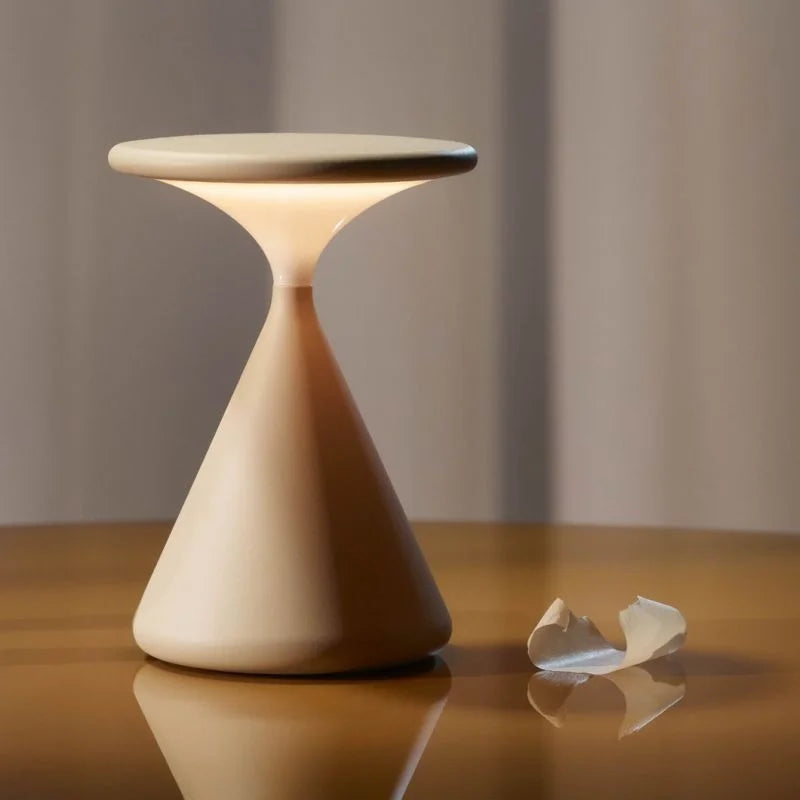 Wireless Table Lamp Amos Hourglass | Noxord