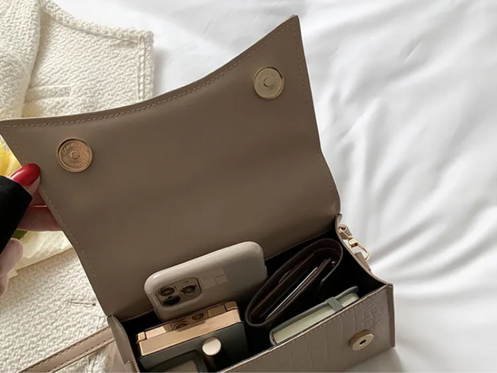 Style Spring Women's Handbag made of PU leather with Crossbody strap | Kalsten
