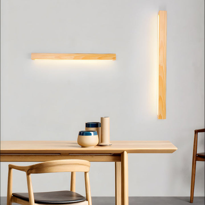 Arlo Linear Wood Lamp bracket Wall Light | Kalsten