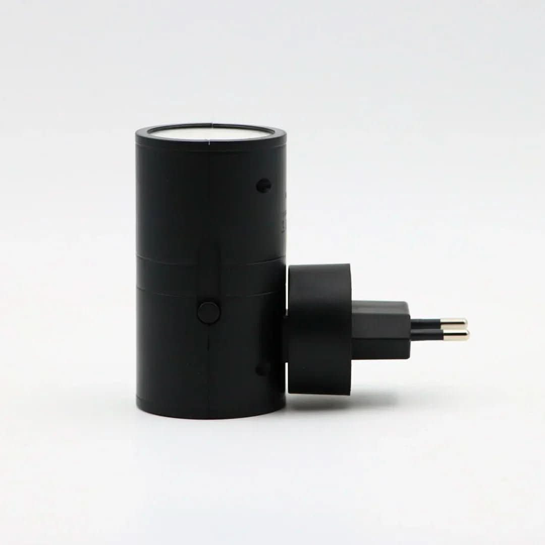 Dimmable LED Night Light with Day/Night Sensor