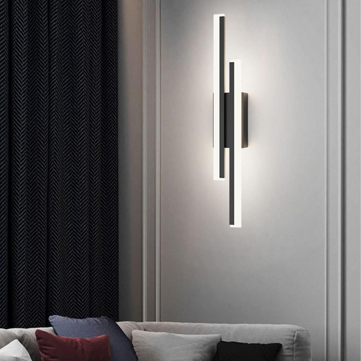 Acrylic Metal LED Wall Lamp Noxord