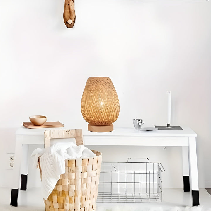 Stylish Bamboo Table Lamp with USB Power – Sustainable and Energy-Efficient Design Noxord