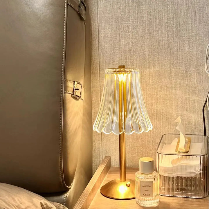 Cristalglow - Chic Wireless Table Lamp with Elegant Crystal Decoration Kalsten