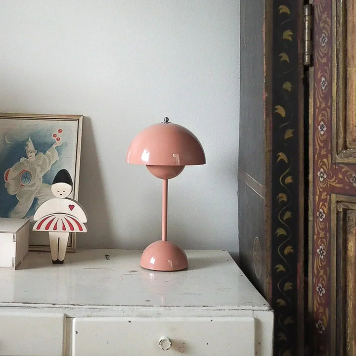 NordicNest LED Lamp with Dimmable Modern Mushroom Design