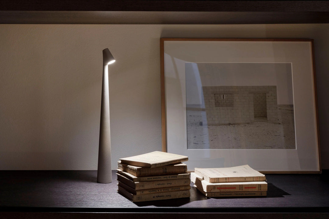 Wireless LED Table Lamp with Dimming – Modern Nordic Style Design | Kalsten