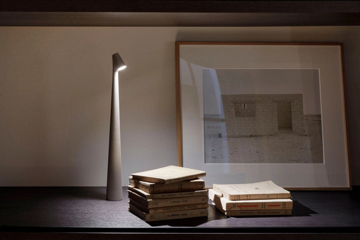 Wireless LED Table Lamp with Dimming – Modern Nordic Style Design | Kalsten