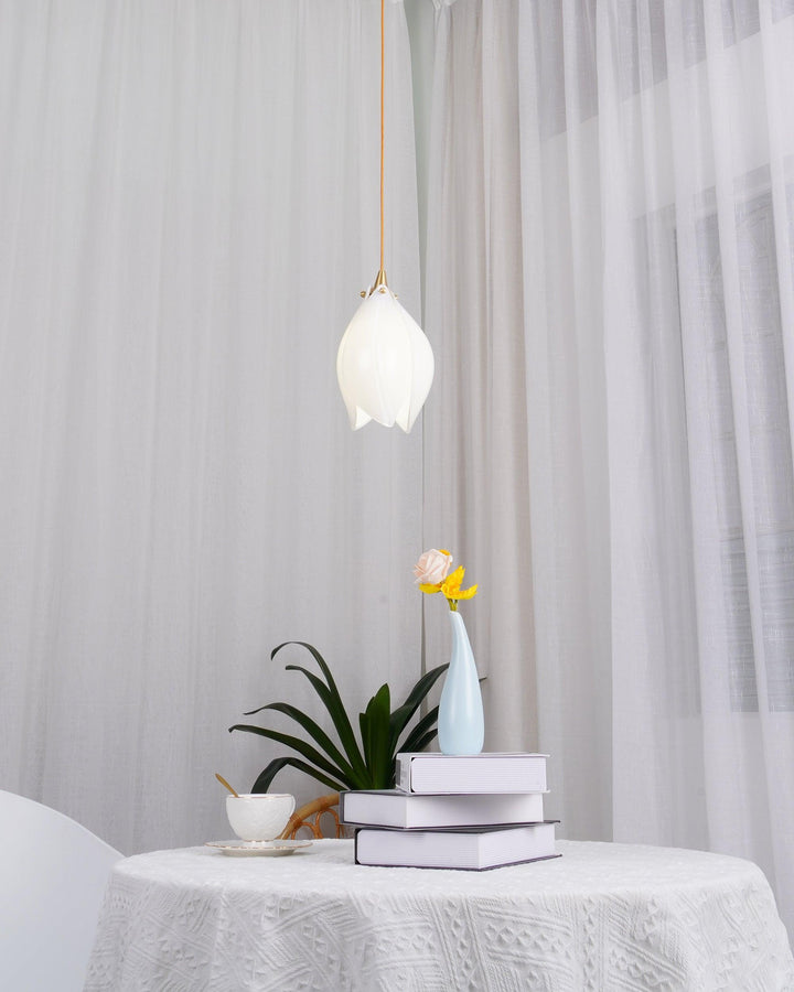Ceramic Flower Droplight Pendant Light | Kalsten