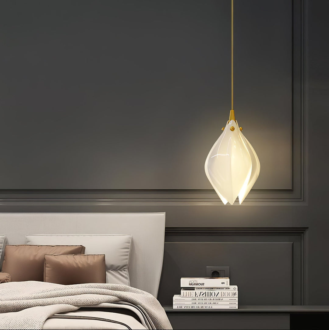 Ceramic Flower Droplight Pendant Light | Kalsten