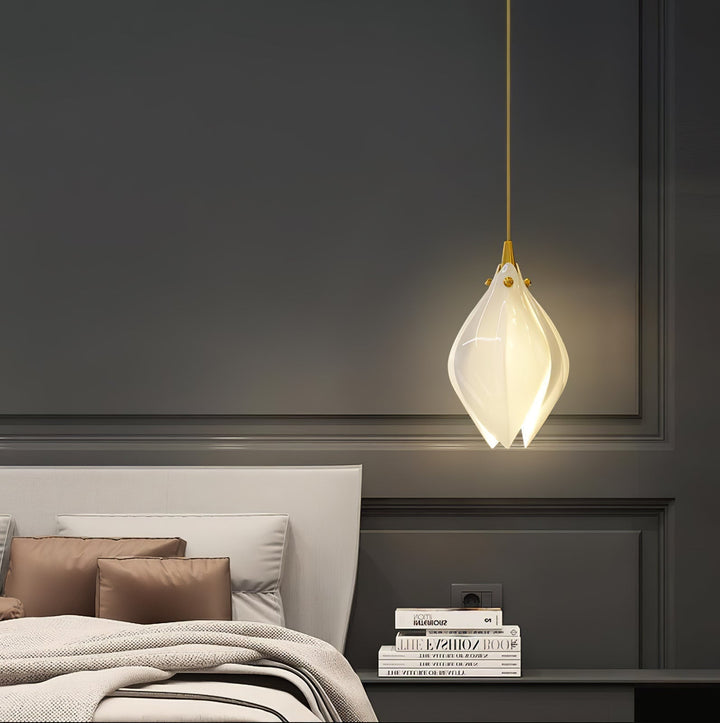 Ceramic Flower Droplight Pendant Light | Kalsten