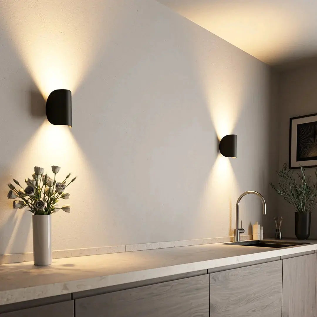 Stylish LED wall lamp with energy-efficient design for any space Noxord