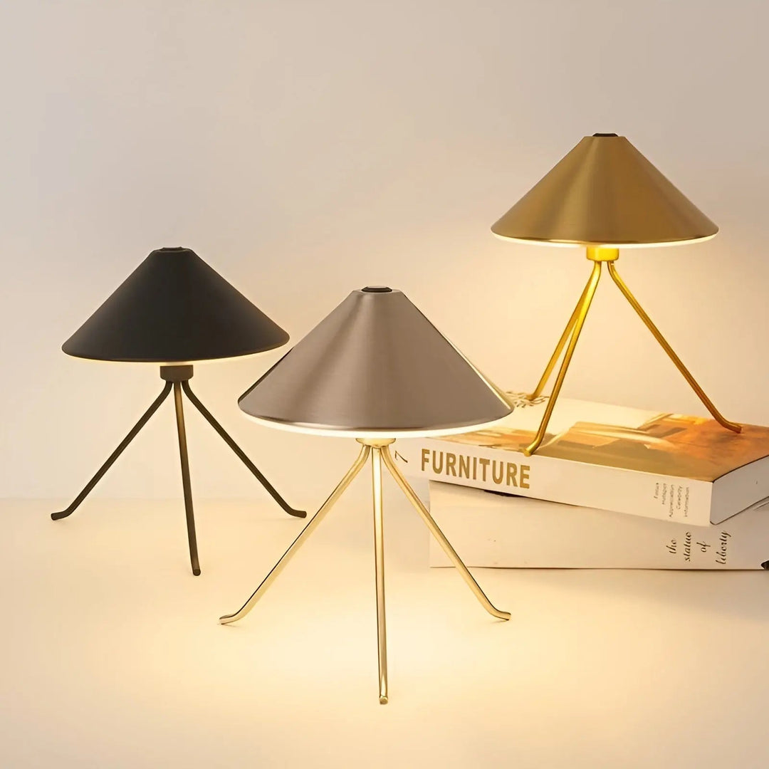 Eleganza Luxe Table Lamp – USB Rechargeable LED Lighting with Chic Design in Black, Gold and Silver Kalsten