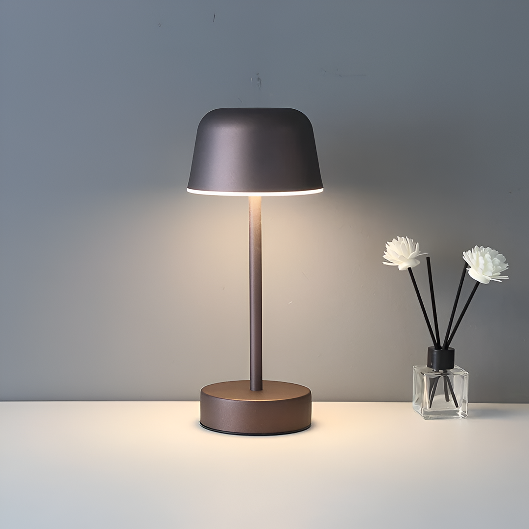 Wireless LED Table Lamp in Retro Design | Noxord