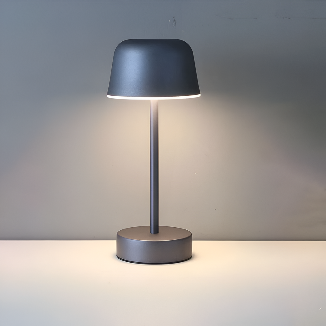 Wireless LED Table Lamp in Retro Design | Noxord