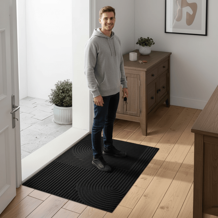 Washable Absorbent Mat with Fluid Line Design