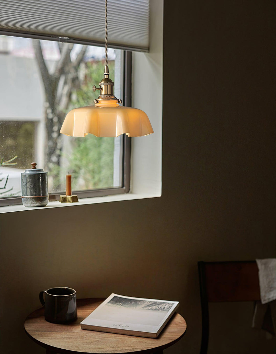 French Flower Droplight Pendant Swag Light | Noxord