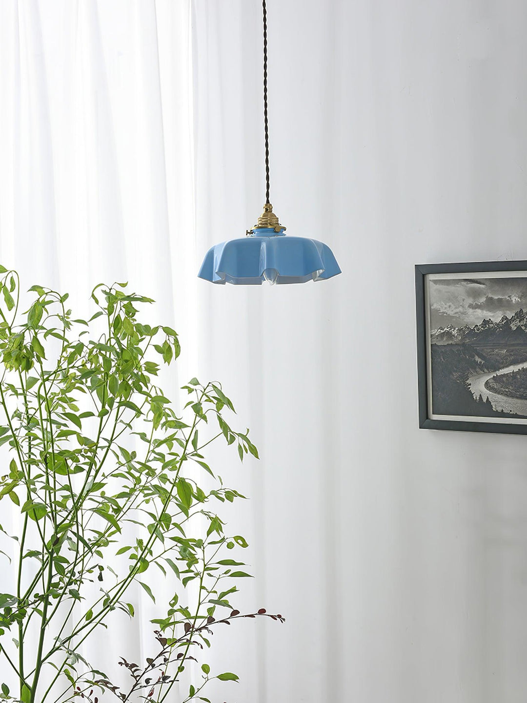 French Flower Droplight Pendant Swag Light | Noxord